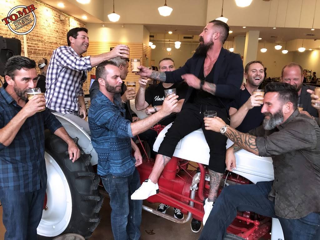 Tavern on Main Brewery "T.O.M.B" | restaurant | 1468 Main St, Sarasota, FL 34236, USA | 9419531139 OR +1 941-953-1139