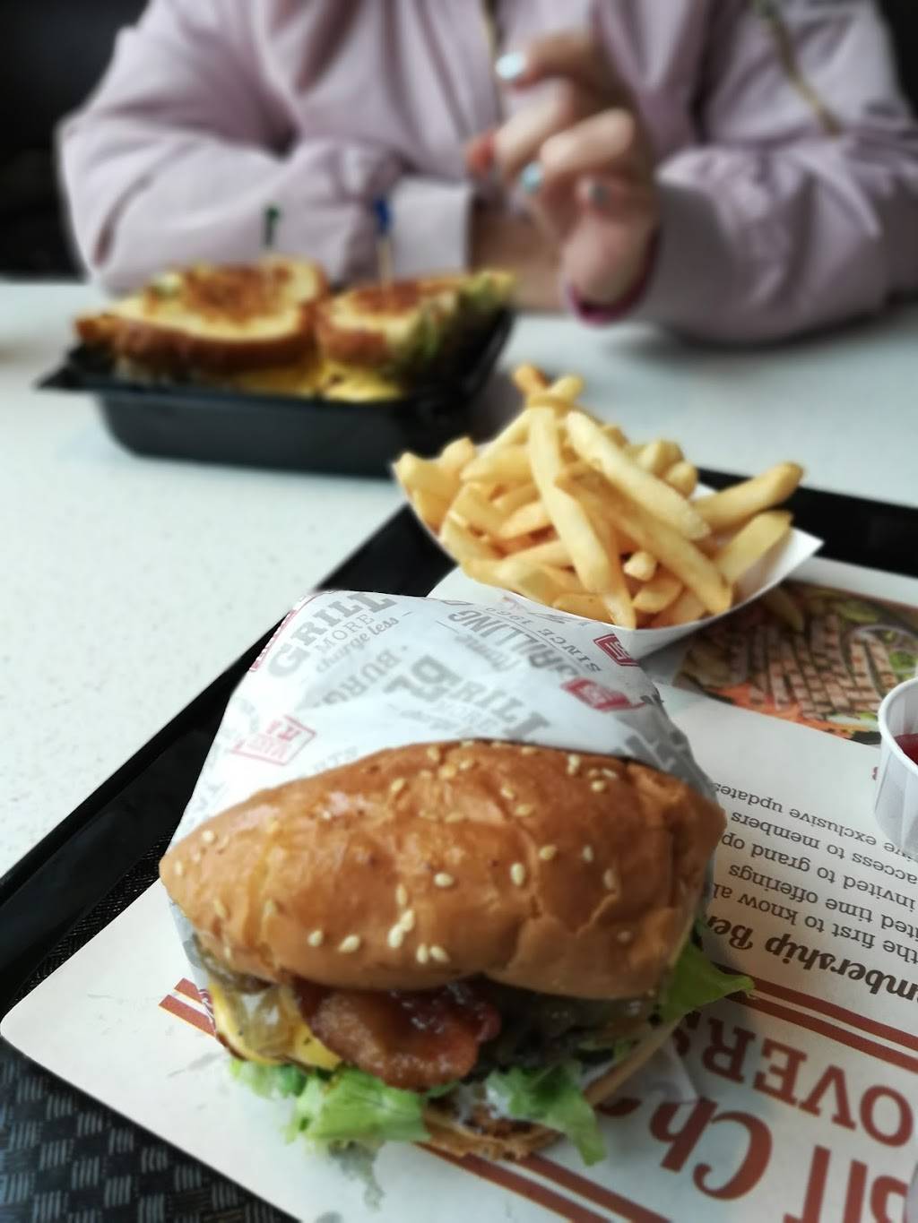 The Habit Burger Grill | restaurant | 969 E Prosperity Ave, Tulare, CA 93274, USA | 5598371210 OR +1 559-837-1210