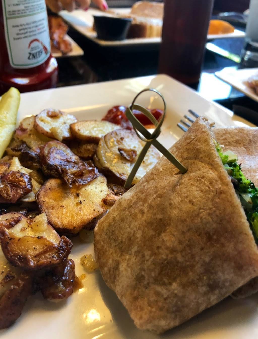 Kekes Breakfast Cafe | restaurant | 4250 Alafaya Trail #100, Oviedo, FL 32765, USA | 4075421400 OR +1 407-542-1400