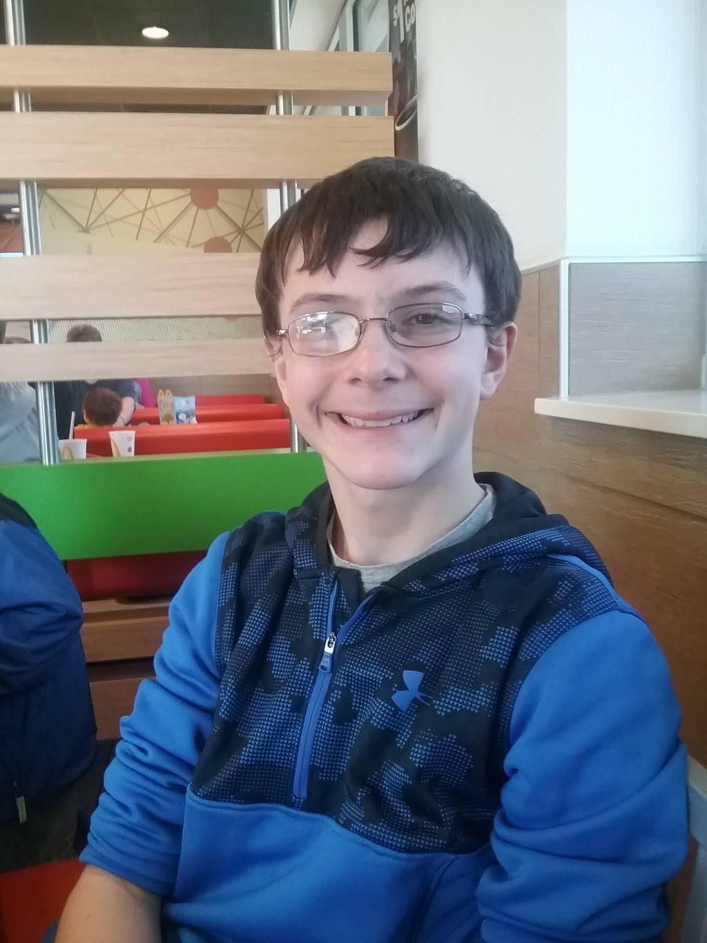 Dairy Freeze | restaurant | 910 Main St, Altavista, VA 24517, USA | 4343695479 OR +1 434-369-5479