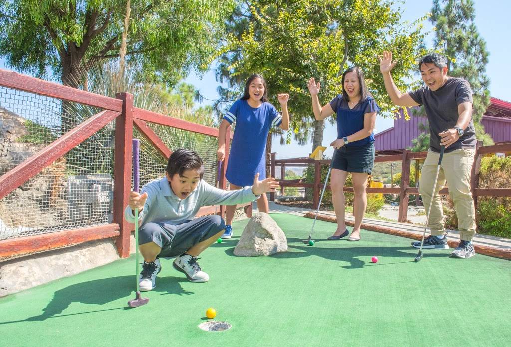 Mountasia Family Fun Center | restaurant | 21516 Golden Triangle Rd, Santa Clarita, CA 91350, USA | 6612534386 OR +1 661-253-4386