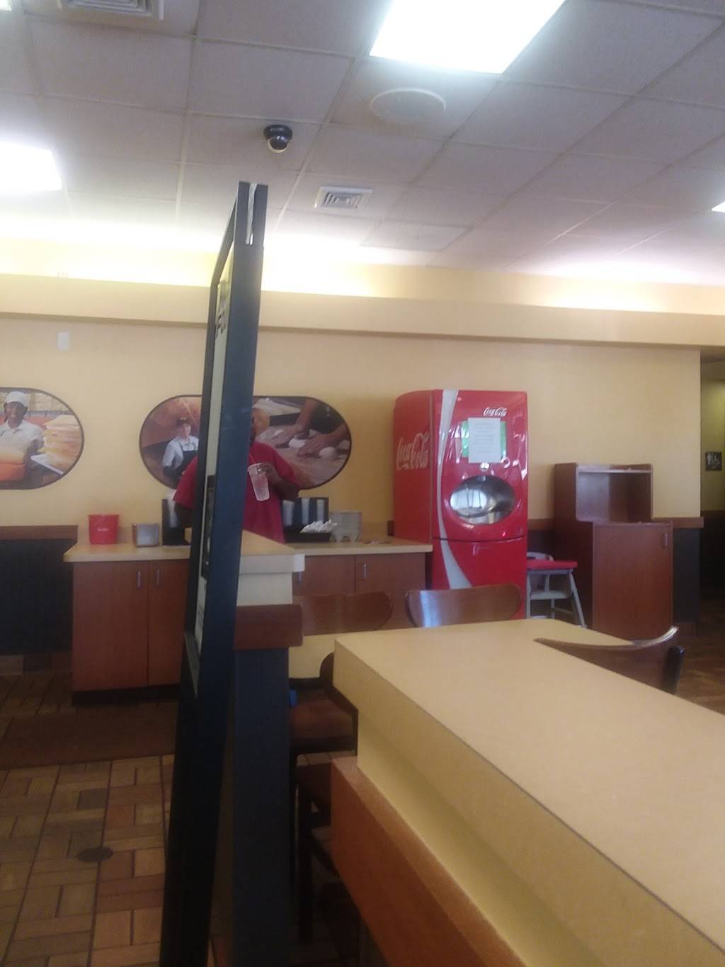 Cousins Subs | meal takeaway | 7603 W Burleigh St, Milwaukee, WI 53222, USA | 4144452400 OR +1 414-445-2400