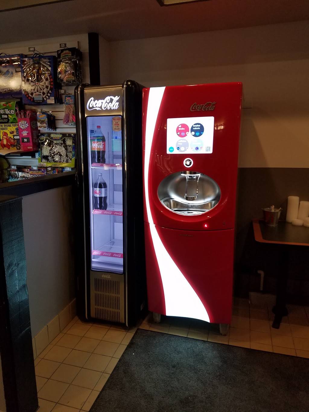 Round Table Pizza | meal delivery | 732 N Brea Blvd, Brea, CA 92821, USA | 7146712821 OR +1 714-671-2821