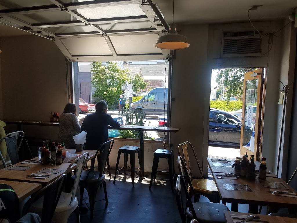 64th St. Bistro | restaurant | 918 NE 64th St, Seattle, WA 98115, USA | 2063974782 OR +1 206-397-4782