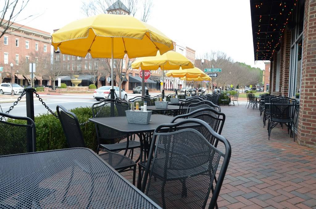 Taco Mama - Village of Providence | restaurant | 328 Providence Main St NW A, Huntsville, AL 35806, USA | 2564246640 OR +1 256-424-6640