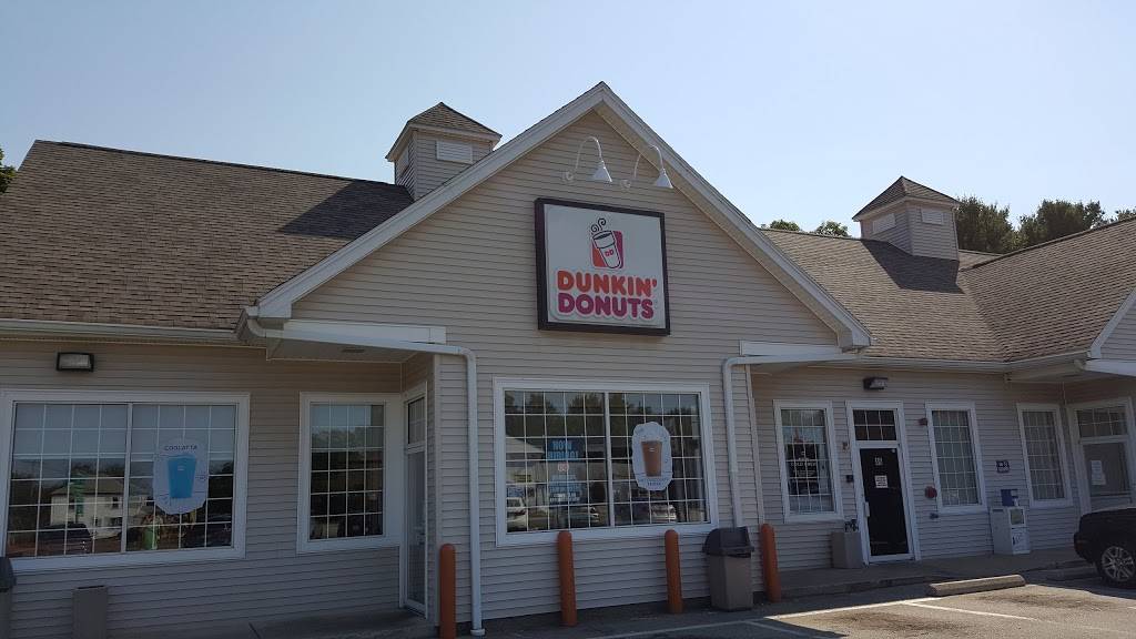 Dunkin | bakery | 61 Main St, Salisbury, MA 01952, USA | 9784621189 OR +1 978-462-1189