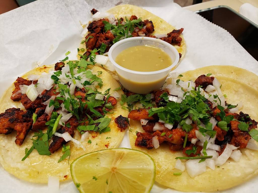 Lunazul Mexican Grille | restaurant | 10871 County Line Rd, Madison, AL 35758, USA | 2563252281 OR +1 256-325-2281