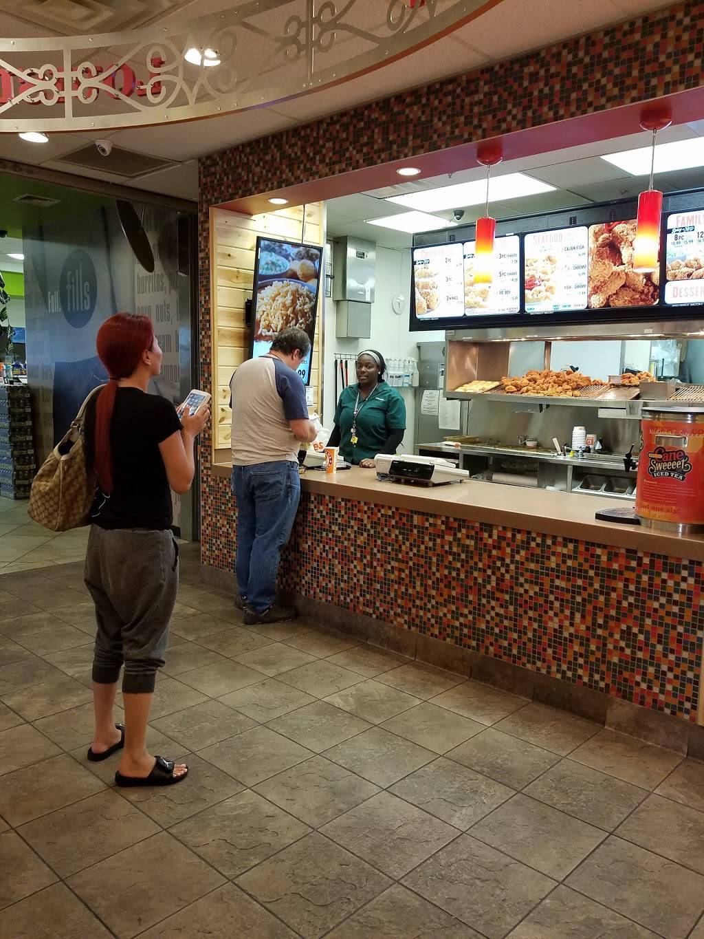 Popeyes Louisiana Kitchen | restaurant | 6985 S Rainbow Blvd, Las Vegas, NV 89118, USA | 7022211462 OR +1 702-221-1462