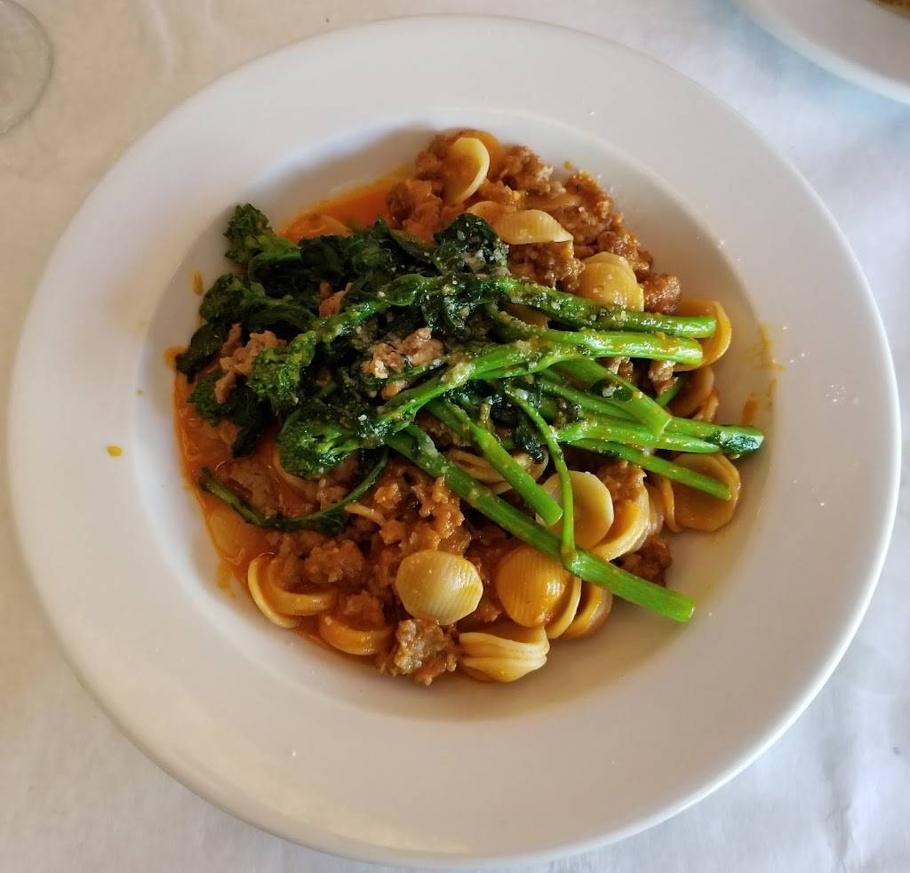 Antique Table Restaurant | restaurant | 19 Crest Ave, Winthrop, MA 02152, USA | 6172079054 OR +1 617-207-9054