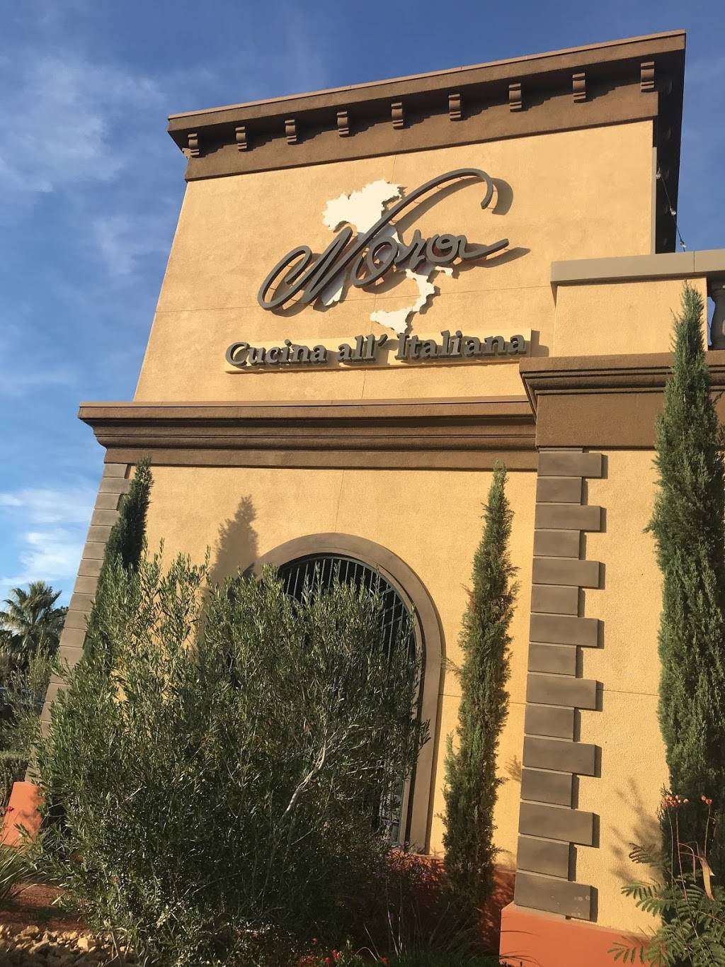 Noras Italian Cuisine | restaurant | 5780 W Flamingo Rd, Las Vegas, NV 89103, USA | 7028738990 OR +1 702-873-8990