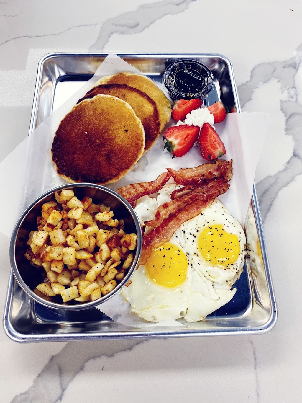 1981 Cafe | restaurant | 4801 Woodway Dr Ste 101W, Houston, TX 77056, United States | 7138265683 OR +1 713-826-5683