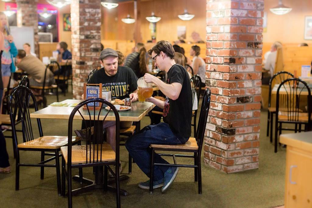 Woodstocks Pizza Chico | restaurant | 166 E 2nd St, Chico, CA 95928, USA | 5308931500 OR +1 530-893-1500