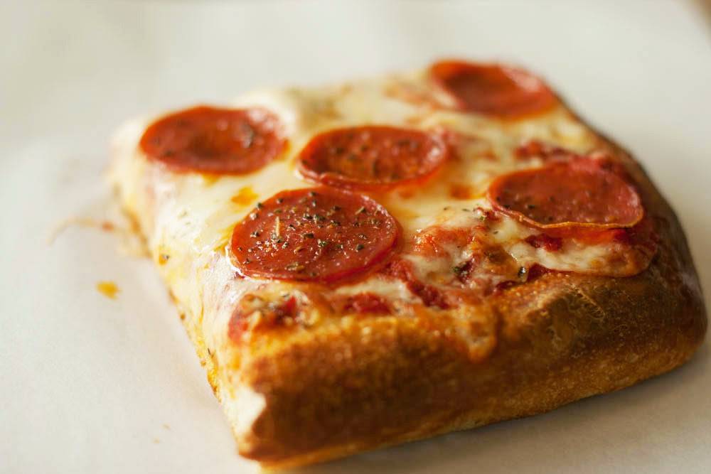 Lamonicas NY Pizza | restaurant | 1066 Gayley Ave, Los Angeles, CA 90024, USA | 3102088671 OR +1 310-208-8671