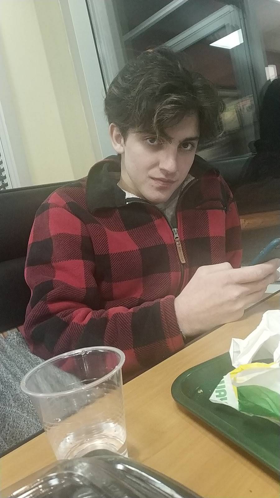 Subway | restaurant | 4 Chemin de Fairfax, Stanstead, QC J0B 3E0, Canada | 8198762110 OR +1 819-876-2110