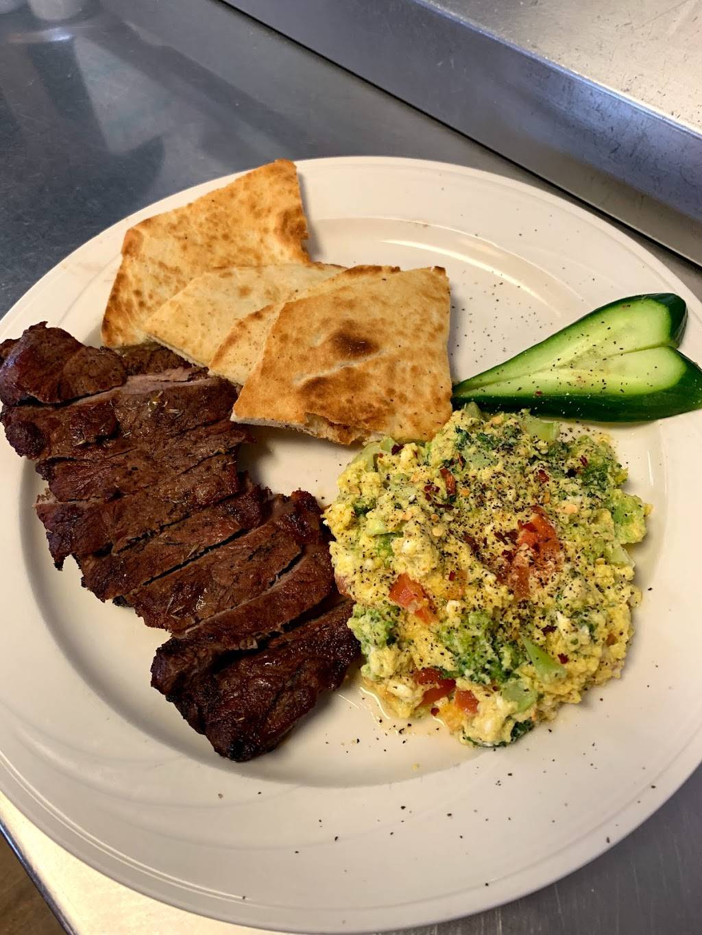 New Smithville Diner | restaurant | 2299 Golden Key Rd, Kutztown, PA 19530, USA | 6102854613 OR +1 610-285-4613