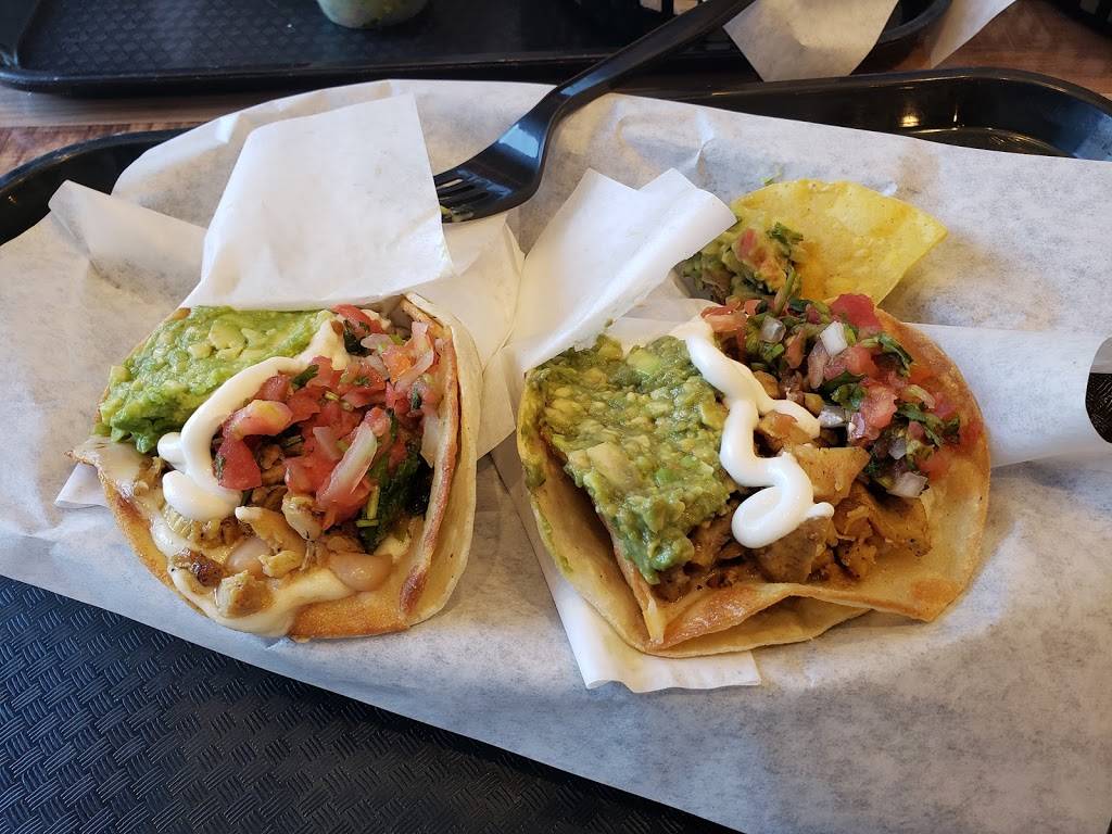 Frijoles & Frescas | restaurant | 7280 W Azure Dr, Las Vegas, NV 89130, USA | 7023311801 OR +1 702-331-1801