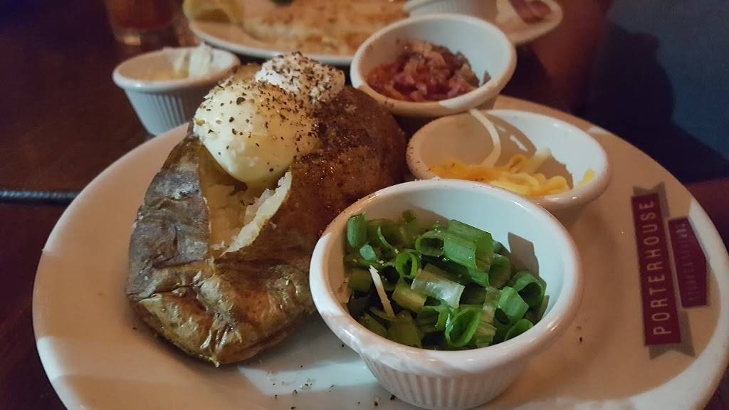 PORTERHOUSE Steak & Seafood Restaurant | restaurant | 11211 205th St W, Lakeville, MN 55044, USA | 9524692995 OR +1 952-469-2995