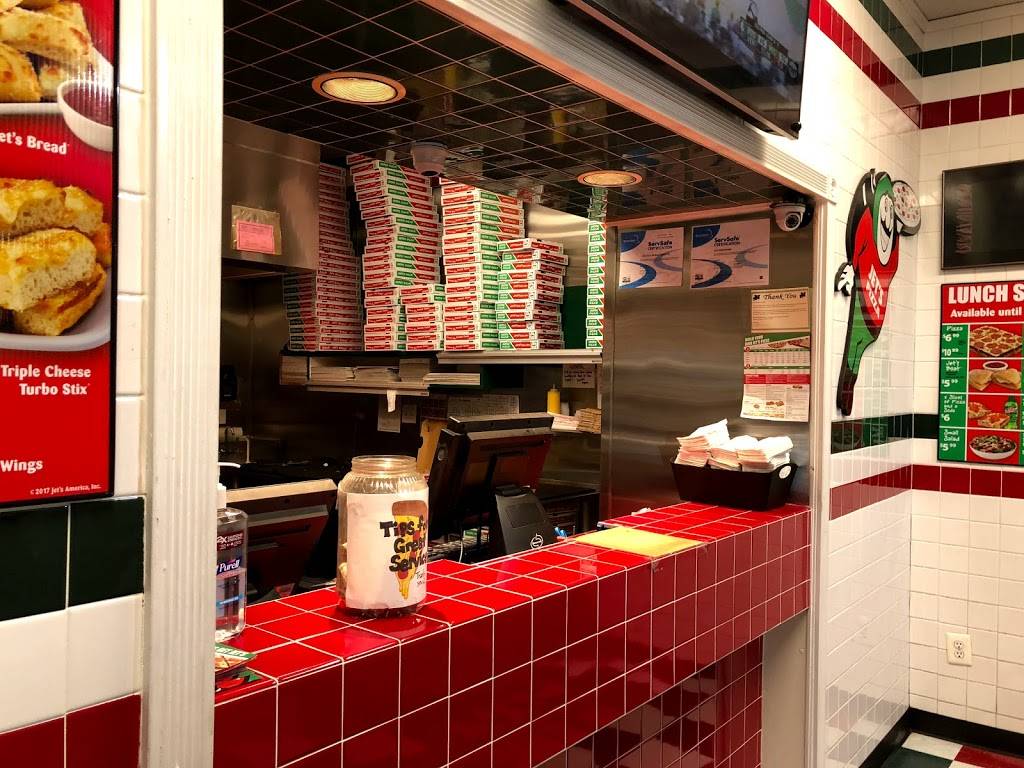 Jets Pizza | meal delivery | 1053 Novi Rd, Northville, MI 48167, USA | 2484495387 OR +1 248-449-5387