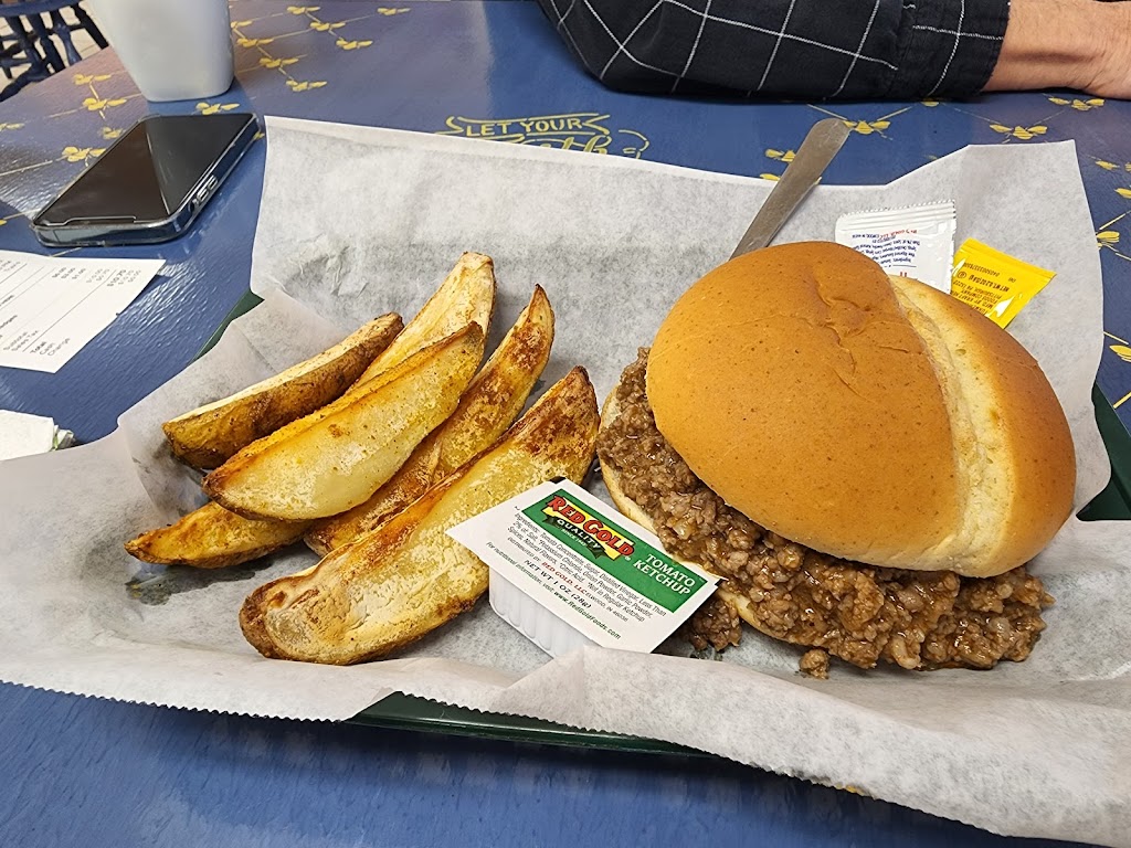 Nauvoo Cafe and Sweet Shoppe | restaurant | 1530 Mulholland St, Nauvoo, IL 62354, USA | 2179801095 OR +1 217-980-1095