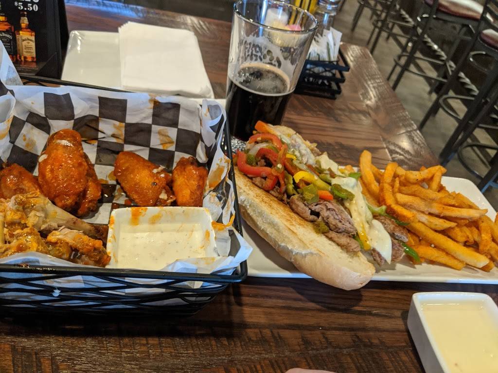 The Office Bar & Grill | restaurant | 10035 Country Club Ln NW, Albuquerque, NM 87114, USA | 5058989553 OR +1 505-898-9553