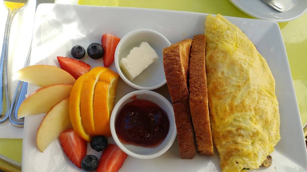 Cafe Chez Marie | cafe | 10681 Santa Monica Blvd, Los Angeles, CA 90025, USA | 3104752949 OR +1 310-475-2949