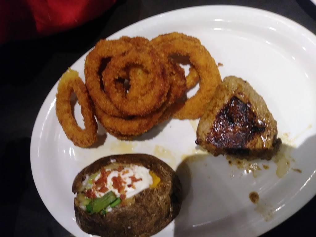 Ruby Tuesday | restaurant | 50 Holyoke St, Holyoke, MA 01040, USA | 4135320409 OR +1 413-532-0409