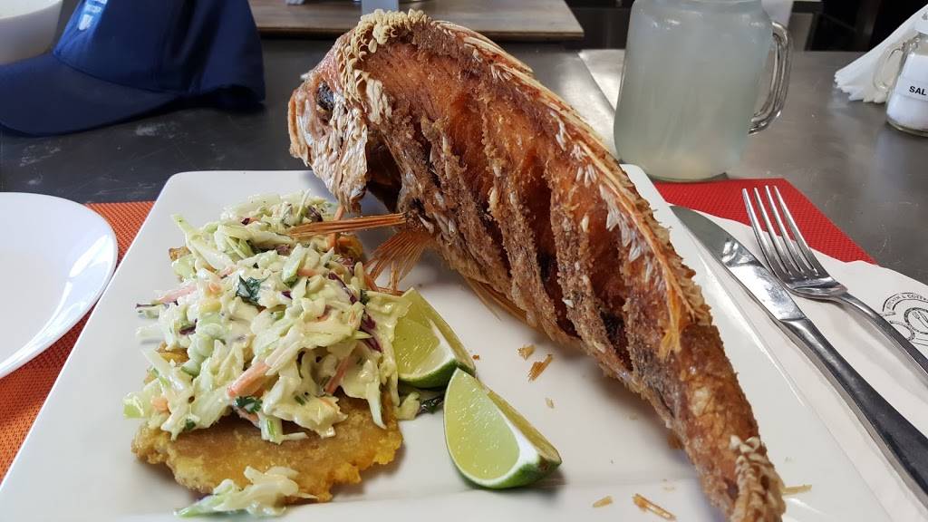 305 Gourmet Miami | restaurant | 7744 NW 64th St, Miami, FL 33166, USA | 3056037392 OR +1 305-603-7392