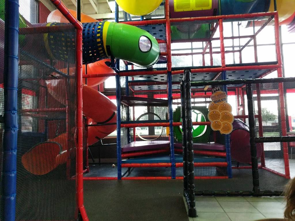 Burger King | restaurant | 3500 Matlock Rd, Arlington, TX 76015, USA | 8174174393 OR +1 817-417-4393