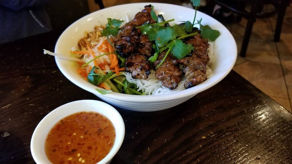 Cơm Tấm Thiên Hương | restaurant | 1111 Story Rd #1086, San Jose, CA 95122, USA | 4082756650 OR +1 408-275-6650