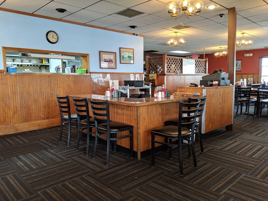 Continental Grill Family Restraunt | meal takeaway | 3815 W Washington St, Indianapolis, IN 46241, USA | 3172414867 OR +1 317-241-4867