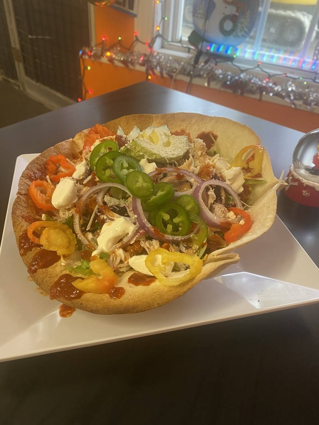 Samayoas Restaurant and Bakery | restaurant | 801 Broad St, Central Falls, RI 02863, USA | 4012193440 OR +1 401-219-3440