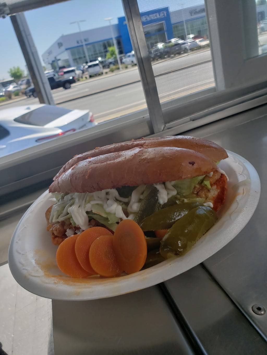 Taco mix food truck | restaurant | Unnamed Road, Sacramento, CA 95821, USA | 9165820621 OR +1 916-582-0621