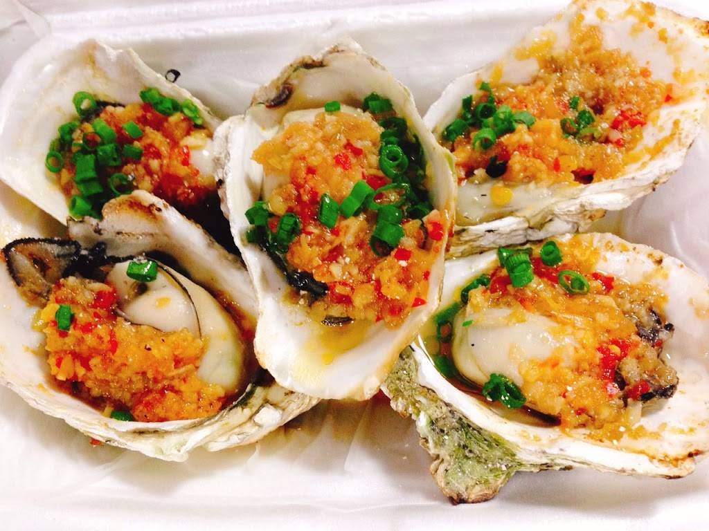 Boiling SOHO | restaurant | 758 State St, New Haven, CT 06511, USA | 2036916215 OR +1 203-691-6215