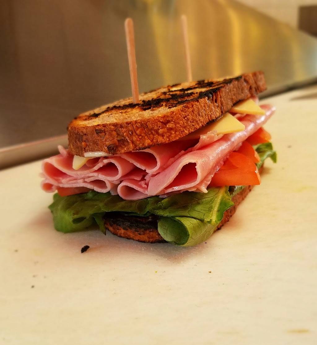 Steaks N Shakes | meal takeaway | 2573 Frankford Ave, Philadelphia, PA 19125, USA | 2677737521 OR +1 267-773-7521