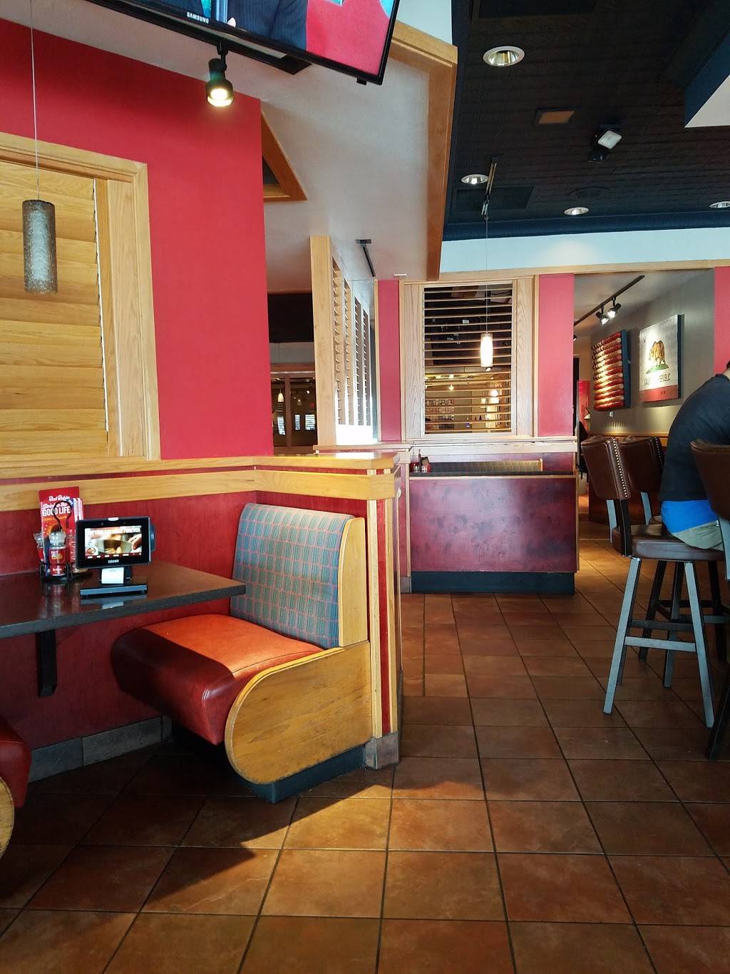 Red Robin Gourmet Burgers and Brews | restaurant | 2200 Eastridge Loop #2073, San Jose, CA 95122, USA | 4082231000 OR +1 408-223-1000