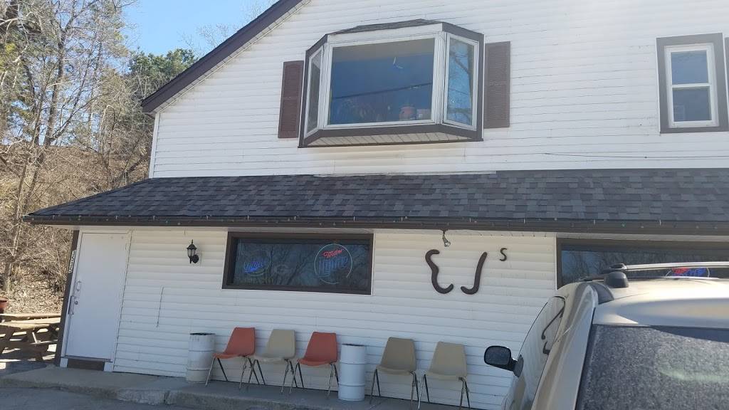 EJs | restaurant | 3535 S Shore Dr, Hubertus, WI 53033, USA | 2626284701 OR +1 262-628-4701