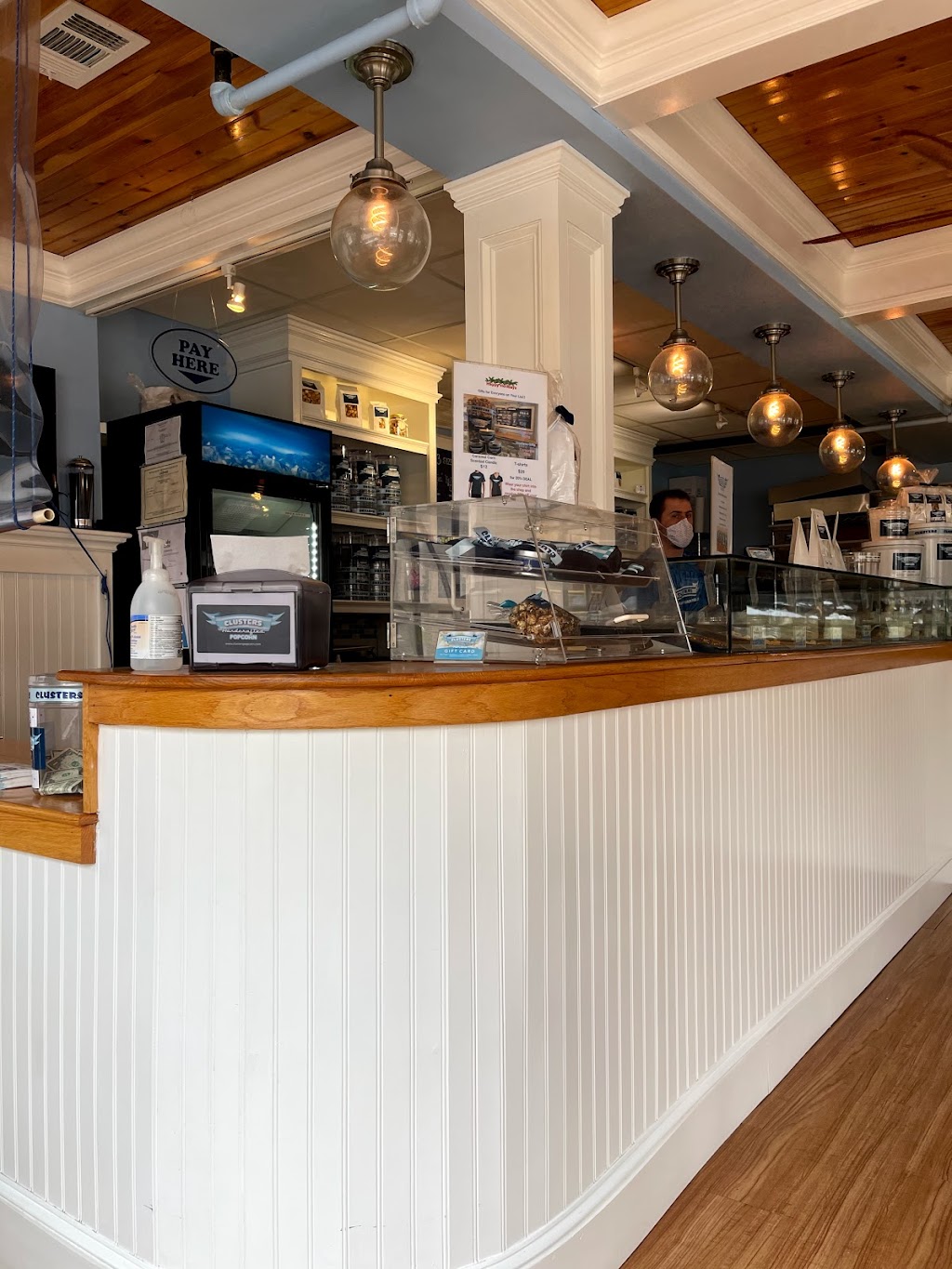 Clusters Handcrafted Popcorn Peddlers Village | meal takeaway | 53 Peddlers Village, Lahaska, PA 18931, USA | 2157945000 OR +1 215-794-5000