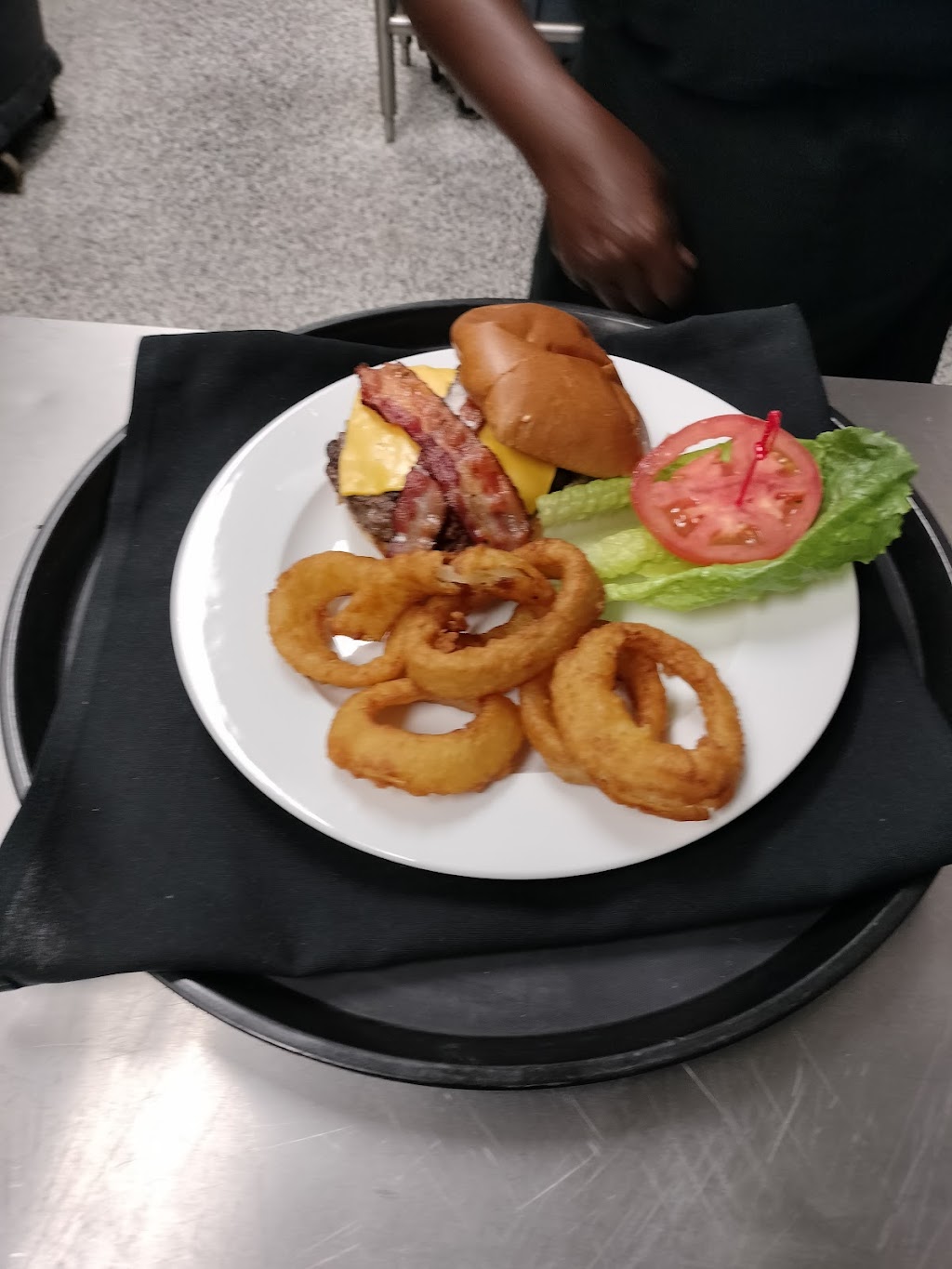 Brick House Gastro Kitchen | restaurant | 3419 N Andrews Ave, Oakland Park, FL 33309, USA | 7542235678 OR +1 754-223-5678