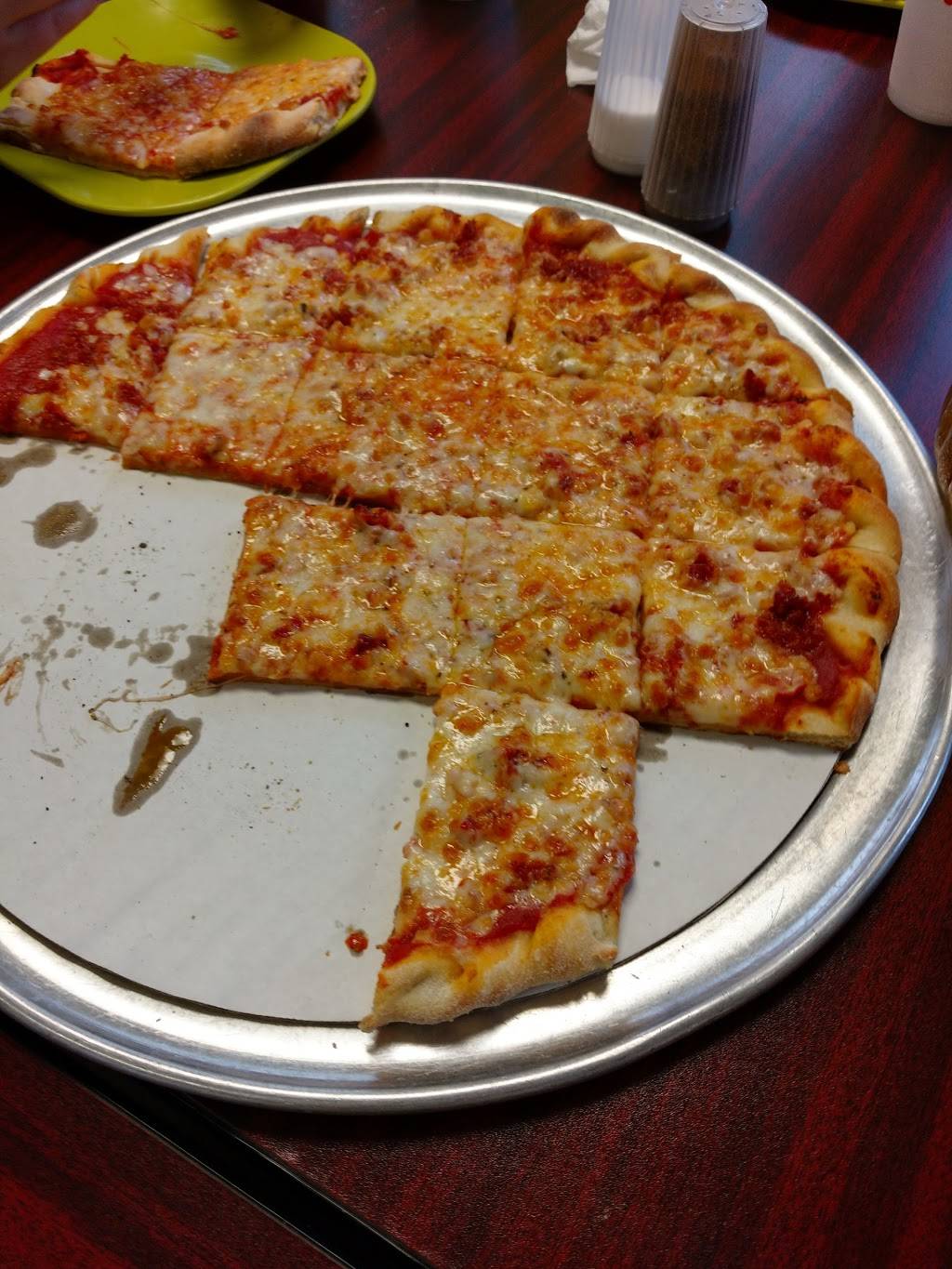 Pizza King | restaurant | 103 S Heaton St, Knox, IN 46534, USA | 5747722485 OR +1 574-772-2485