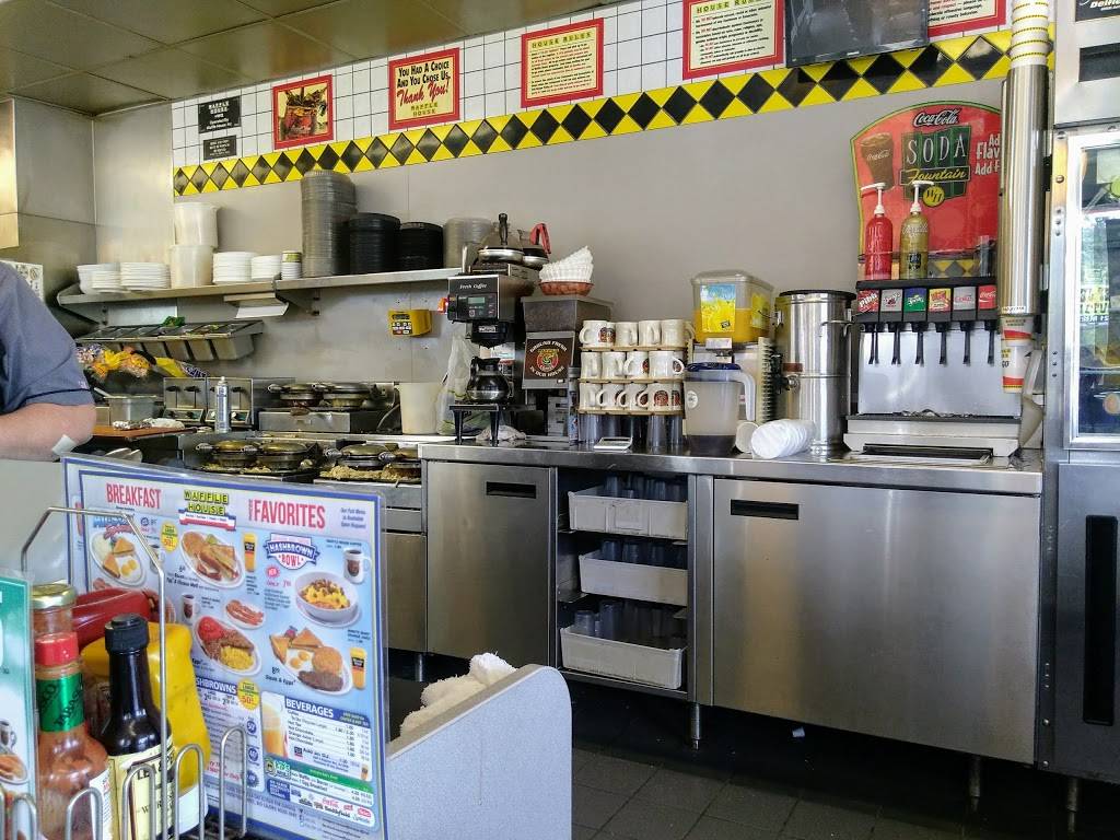 Waffle House | meal takeaway | 2920 Highway 501, US-501, Aynor, SC 29511, USA | 8433580362 OR +1 843-358-0362