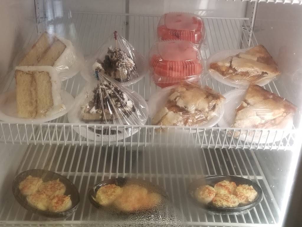 Hopes Cafe On The Boulevard | cafe | 3327 Garden City Blvd SE, Roanoke, VA 24014, USA | 5404272200 OR +1 540-427-2200