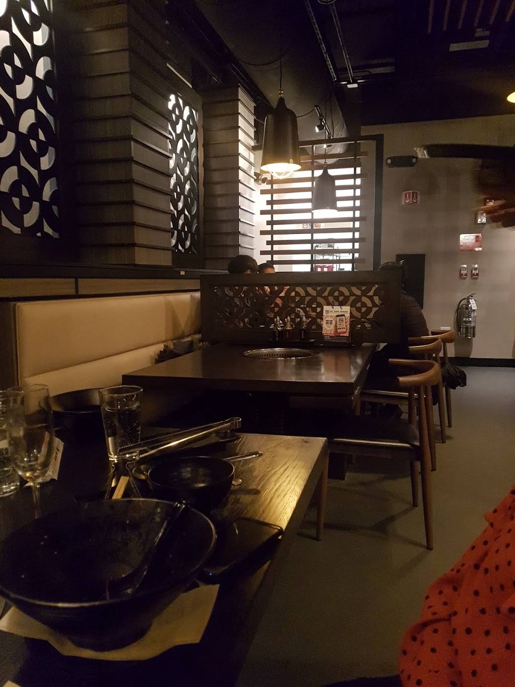 Gyu-Kaku Japanese BBQ | restaurant | 47 E Chicago Ave #108, Naperville, IL 60540, USA | 6305368270 OR +1 630-536-8270