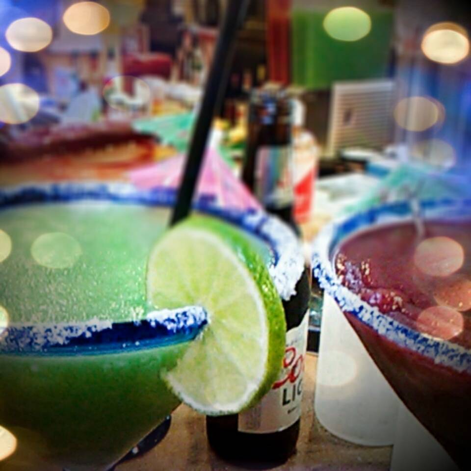 Chile Verde Mexican Restaurant | restaurant | 5102 Monaco Cir, San Antonio, TX 78263, USA | 2106493938 OR +1 210-649-3938