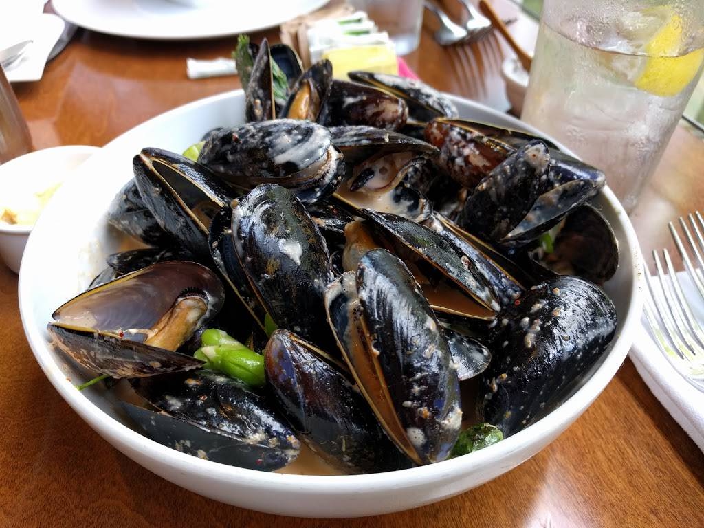 Mediterraneo Norwalk | restaurant | 353 Main Ave, Norwalk, CT 06851, USA | 2032290000 OR +1 203-229-0000