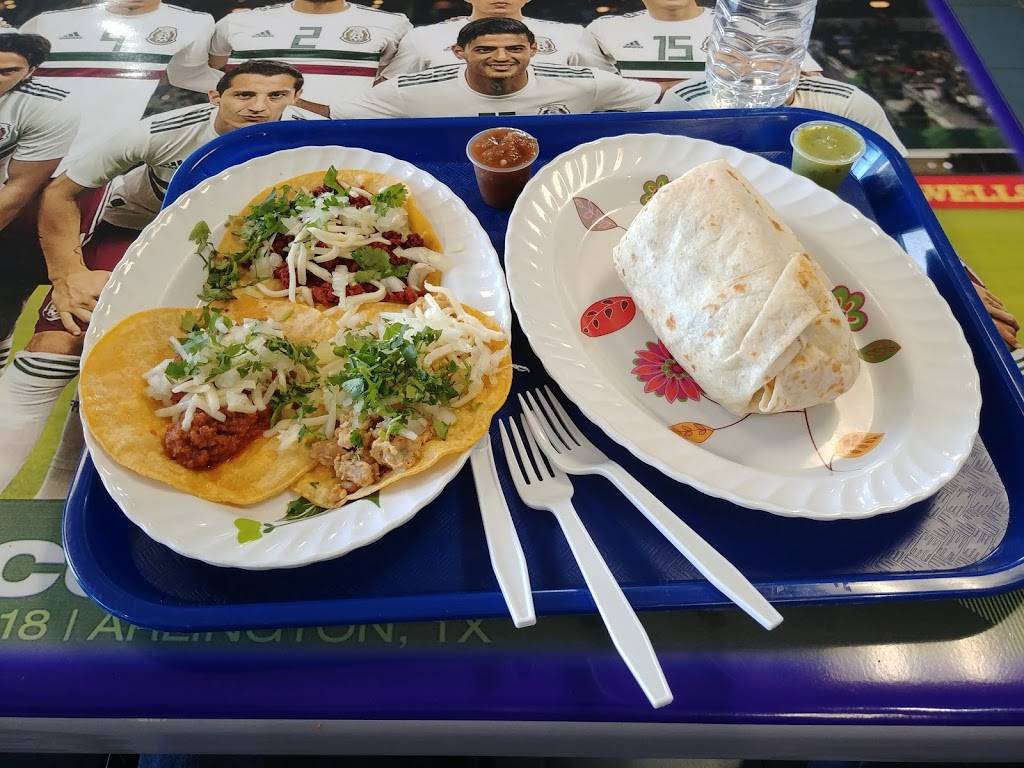 Jalapeño Tacos Kc | restaurant | 8140 NW Prairie View Rd, Kansas City, MO 64151, USA | 8167415665 OR +1 816-741-5665