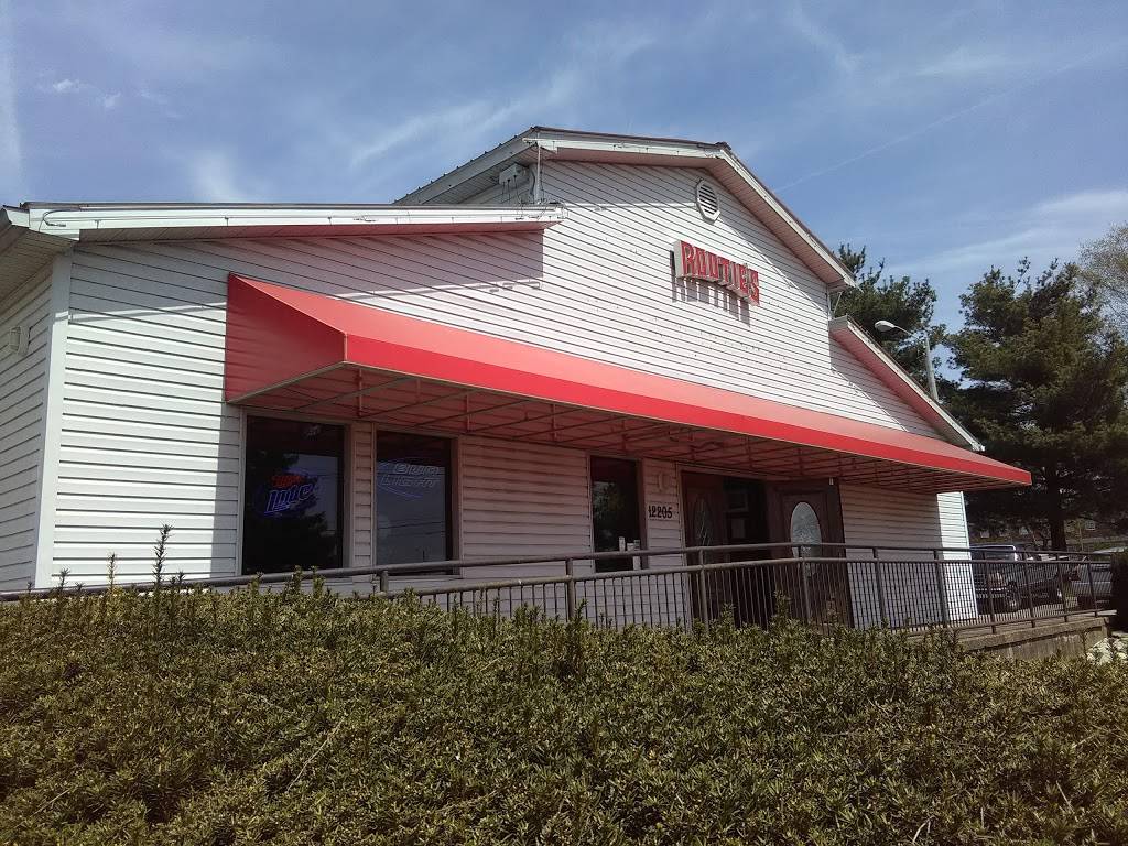 Rooties Sports Bar & Grille | restaurant | 12205 Westport Rd, Louisville, KY 40245, USA | 5023654681 OR +1 502-365-4681