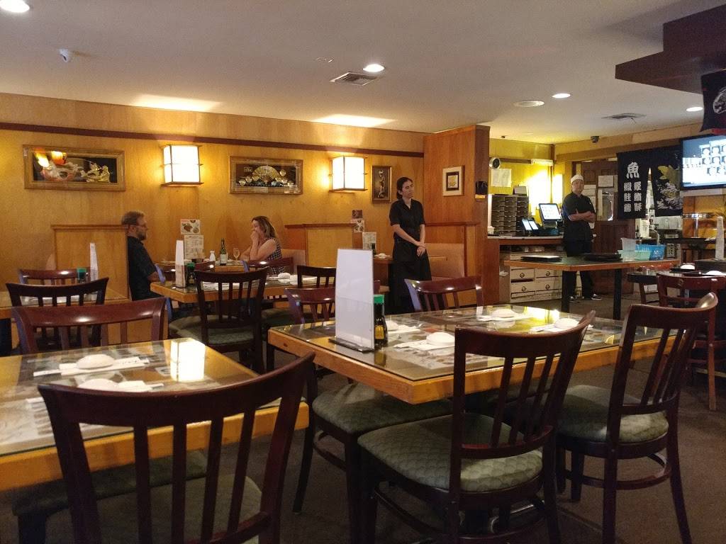 Bonsai Garden Sushibar | restaurant | 19358 Soledad Canyon Rd, Santa Clarita, CA 91351, USA | 6612519008 OR +1 661-251-9008