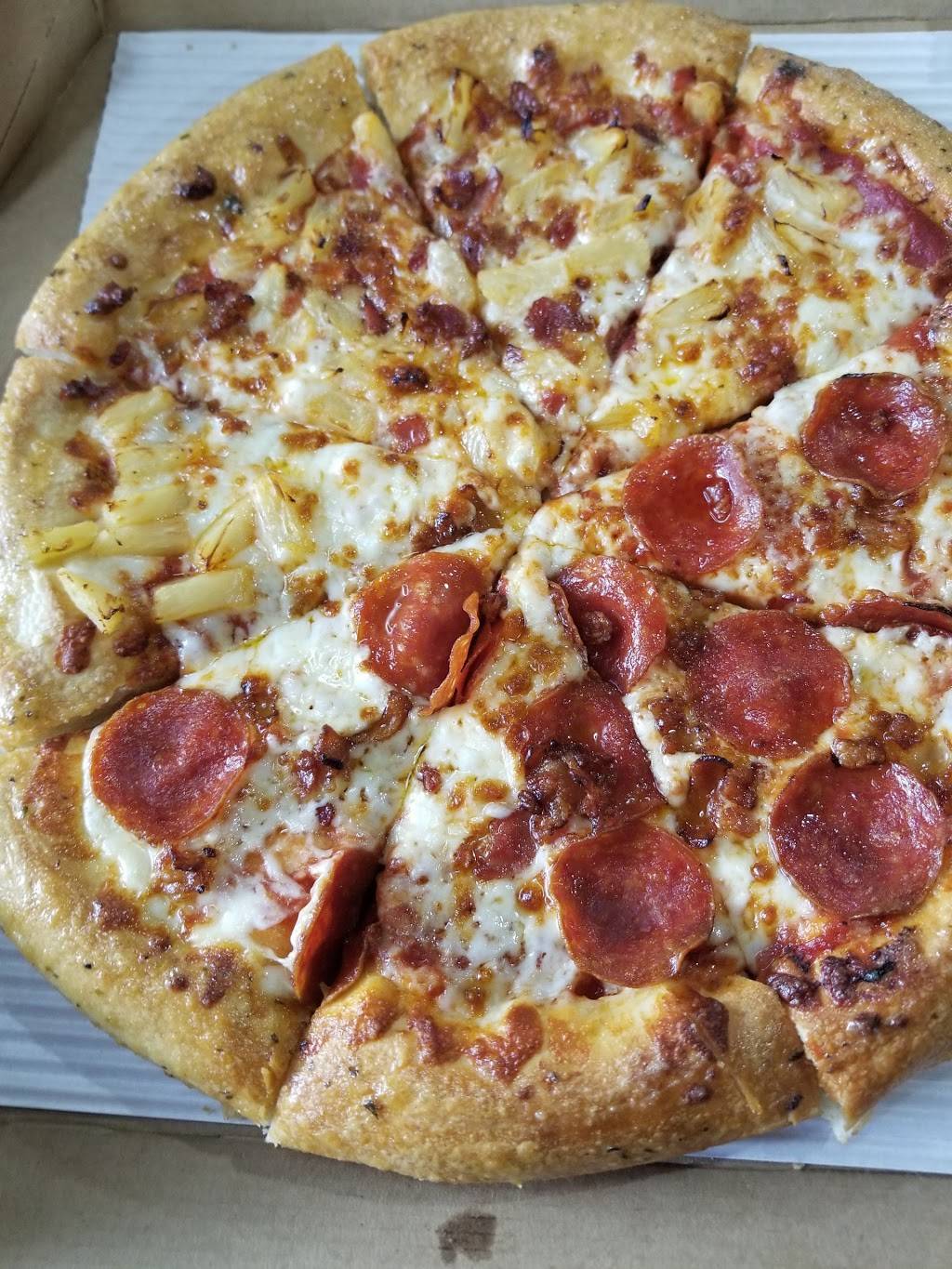 Pizza Hut | meal takeaway | 1014 SE Port St Lucie Blvd #7, Port St. Lucie, FL 34952, USA | 7723355575 OR +1 772-335-5575