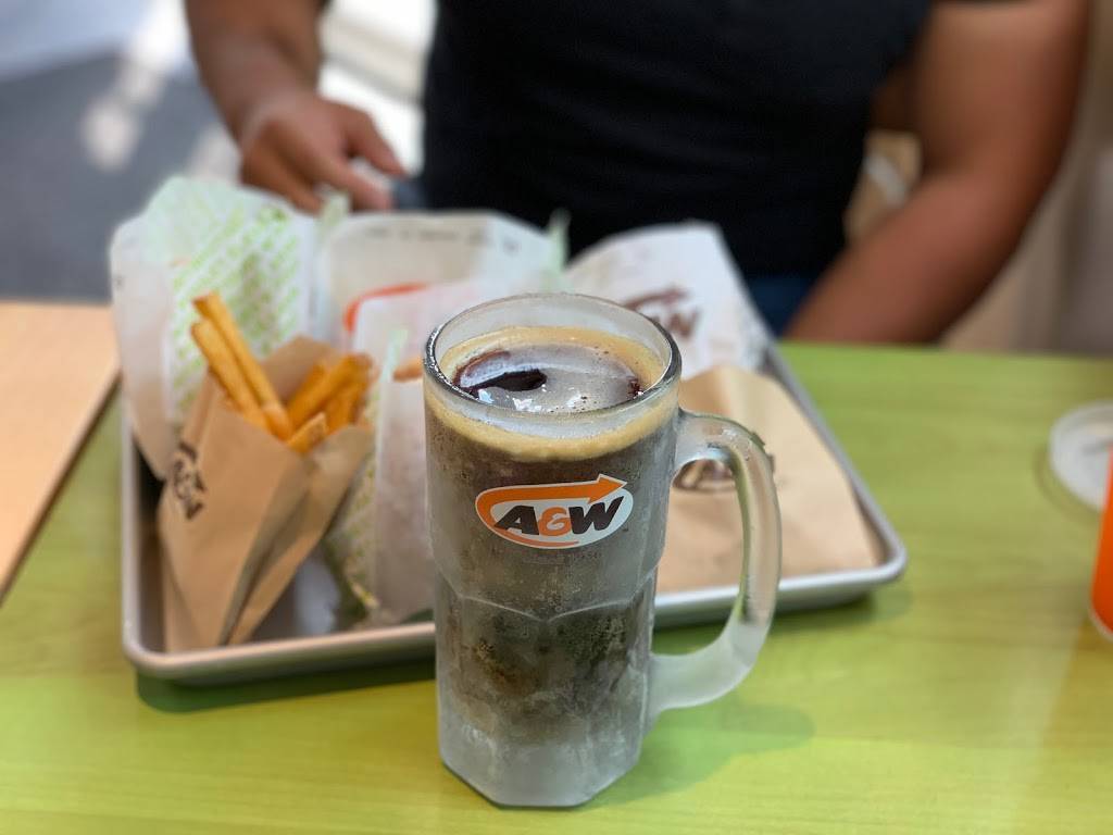 A&W Canada | restaurant | 1190 Danforth Ave, Toronto, ON M4J 4B3, Canada | 4164561156 OR +1 416-456-1156