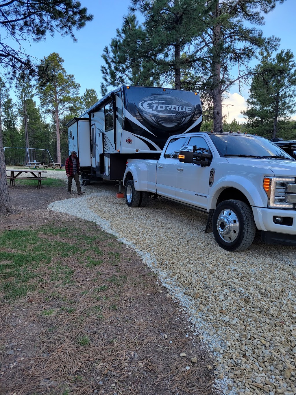 Mystic Hills Hideaway Campground | restaurant | 21766 Custer Peak Rd, Deadwood, SD 57732, USA | 6055844794 OR +1 605-584-4794